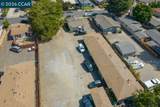 24063 Park St - Photo 4