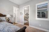1366 Wildrose Dr - Photo 18