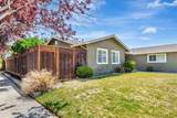 2466 Saint Lawrence Dr - Photo 4