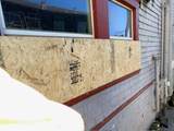 720 Center St - Photo 3