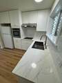 370 Bartlett St 3 - Photo 18