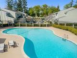 556 Latimer Cir - Photo 44
