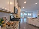 721 Segovia Dr - Photo 10