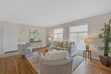 137 Rockwood Dr - Photo 3
