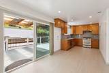 1121 Skyline Dr - Photo 14
