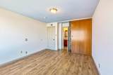1121 Skyline Dr - Photo 22