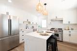 1320 Ventura Ave - Photo 8