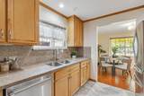580 Bayview Ave - Photo 14