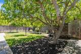580 Bayview Ave - Photo 51