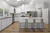 148 Maude Ave - Photo 11