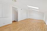 33 Asta Dr - Photo 22