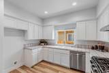 864 Powell - Photo 18