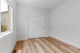 864 Powell - Photo 30