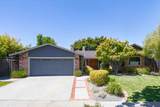 1561 Kingsgate Dr - Photo 3