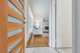 569 Chenery St - Photo 3