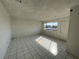108 Mariposa Ave - Photo 2