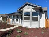 754 Livingston Ave - Photo 11