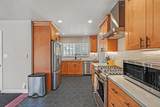 2461 Boxwood Dr - Photo 14