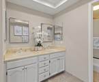 1084 Hillview Dr - Photo 21