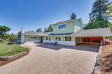 1590 Vineyard Dr - Photo 3