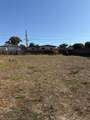 228 Beach Rd - Photo 3