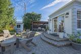 247 Oak St - Photo 40