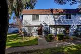1912 Vinedale Sq - Photo 1