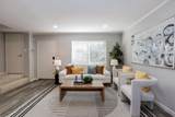 1912 Vinedale Sq - Photo 4