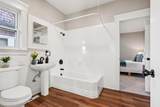915 52nd St - Photo 12