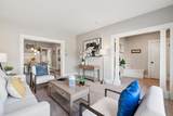 915 52nd St - Photo 4
