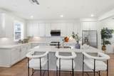 925 De Guigne Dr 4 - Photo 11