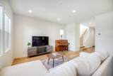 3072 Glenmore St - Photo 11