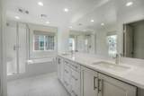 3072 Glenmore St - Photo 17