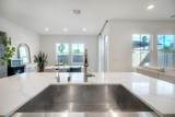 3072 Glenmore St - Photo 7