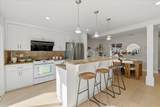 275 Bayview Ave - Photo 7