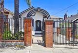 2036 20th St - Photo 2