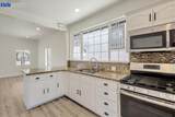 2036 20th St - Photo 4