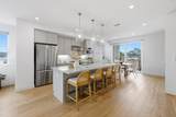 707 Starfish Ln - Photo 3