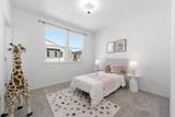 688 Squire Ave - Photo 13
