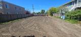 1729 8th St - Photo 5