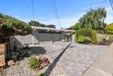 2044 Lexington Ave - Photo 2