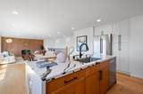 2519 Lincoln Ave - Photo 9