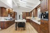 1322 Pebble Dr - Photo 11