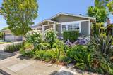 806 Fiesta Dr - Photo 4