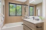2620 Summit Dr - Photo 42