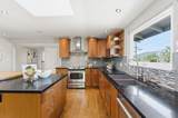1047 Hewitt Dr - Photo 13