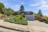 1047 Hewitt Dr - Photo 2