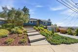 1047 Hewitt Dr - Photo 4