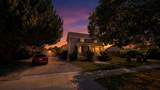 860 19th St - Photo 2