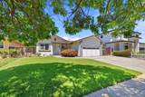 1065 Lancer Dr - Photo 3